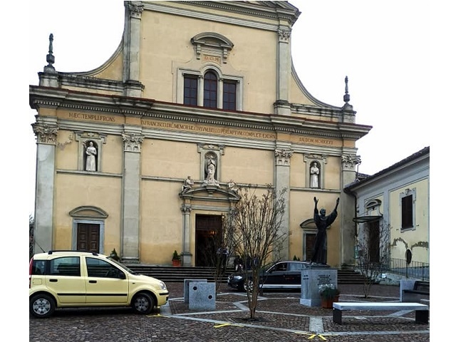 Chiesa_parrocchiale_di_San_Francesco_d_Assisi